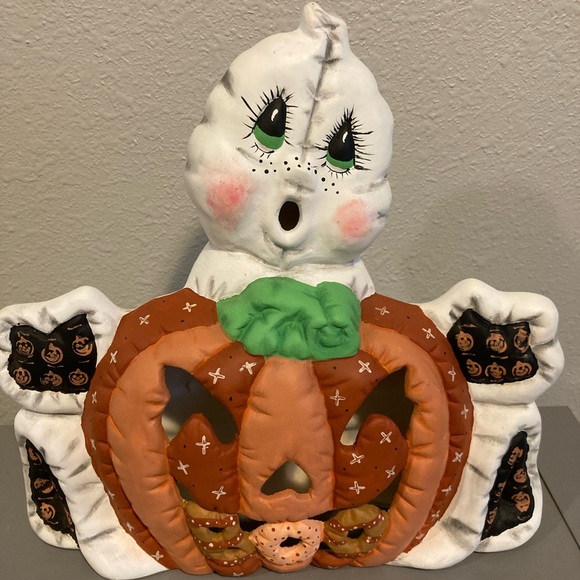 Vintage Ceramic Ghost with Pumpkin - Picture 3 of 11